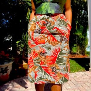 Tommy Bahama tropical pencil skirt with pockets